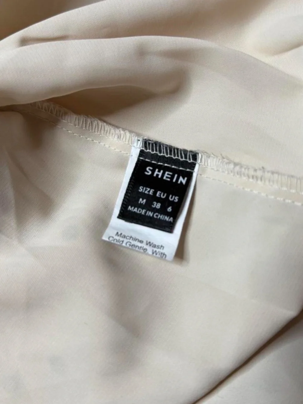 Cottagecore off shoulder dress - Picture 3 of 4